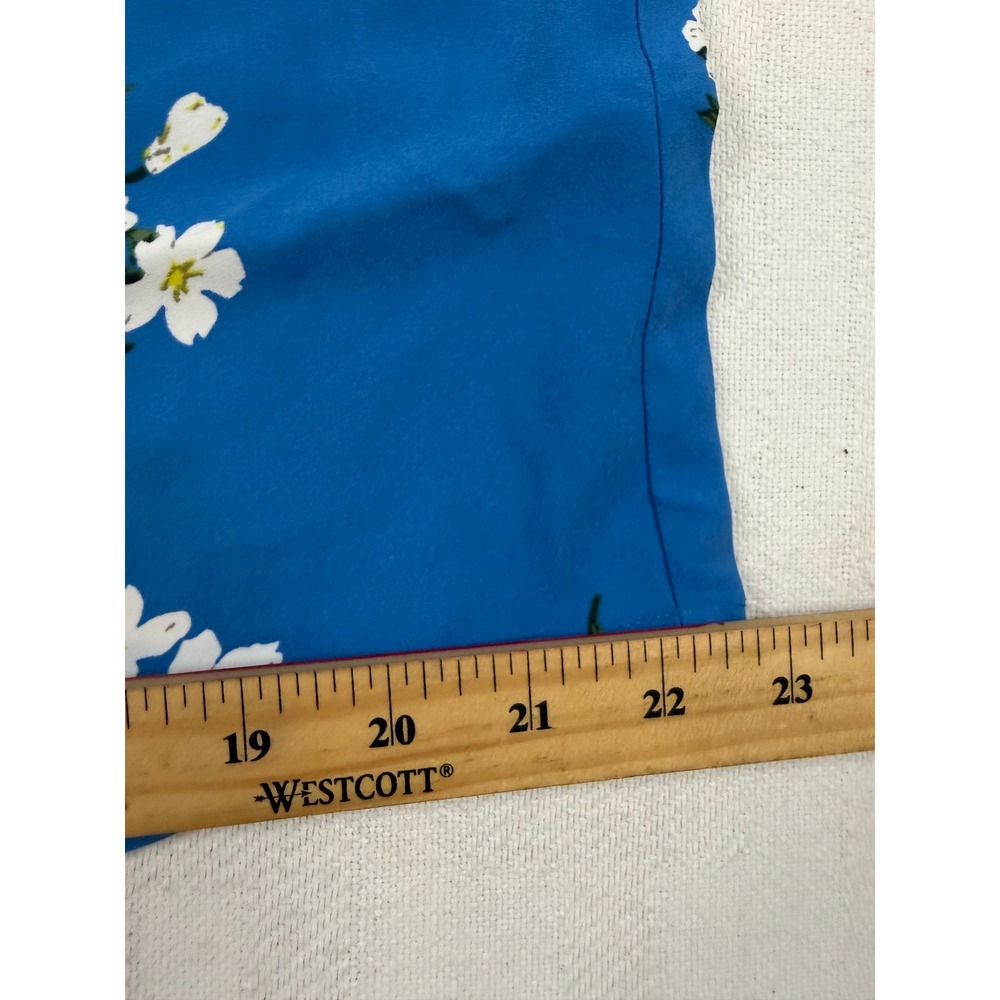 Hilary Radley Blue White Floral V-Neck Short Sleeve Blouse Top Large NEW - Picture 6 of 8
